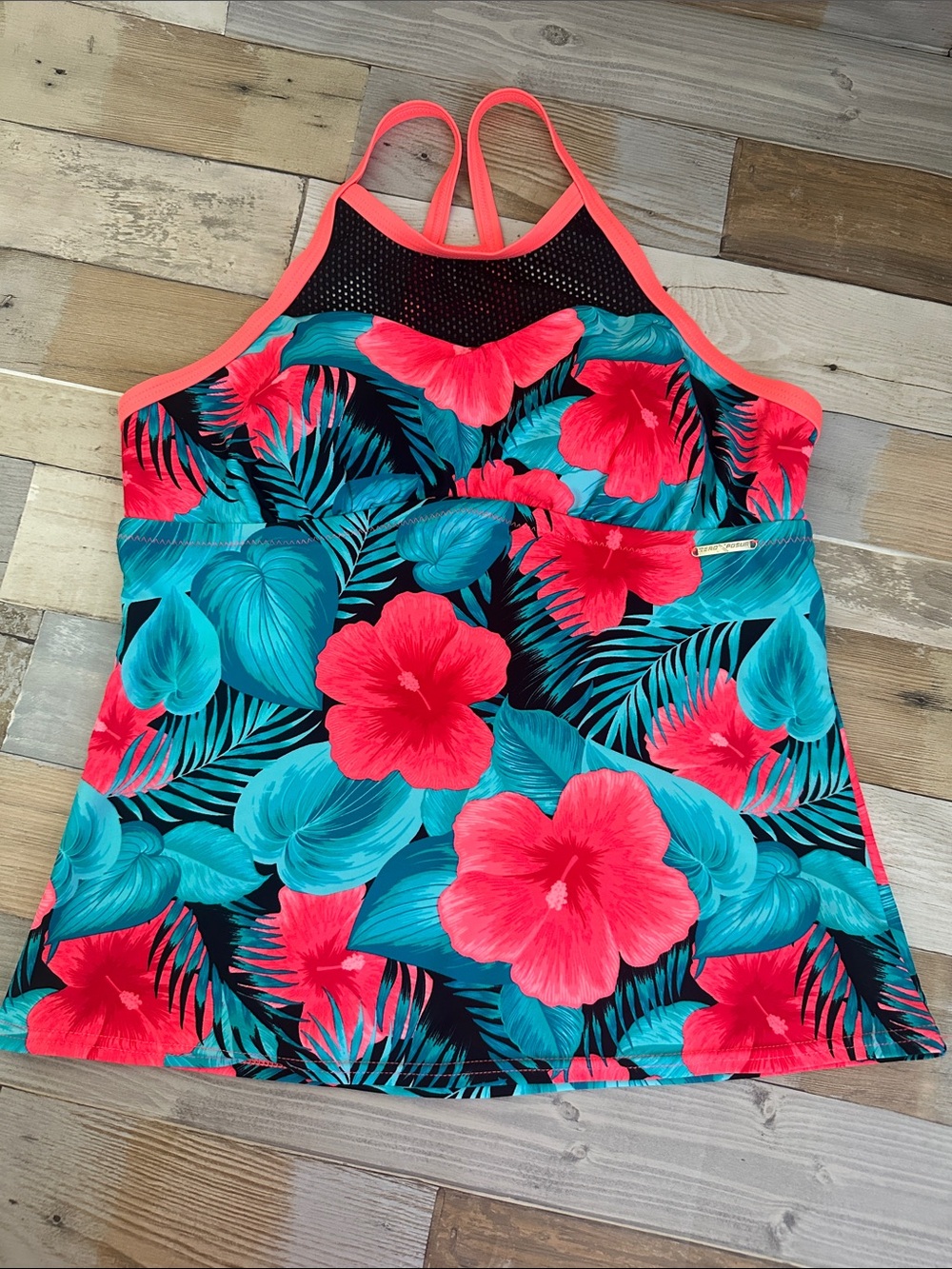 ZeroXPosur Swimwear Women’s Tankini- TOP only. NWOT